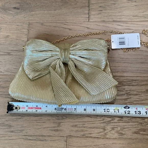 Gunne Sax by Jessica McClintock Vivienne Bow Clutch - Picture 10 of 10